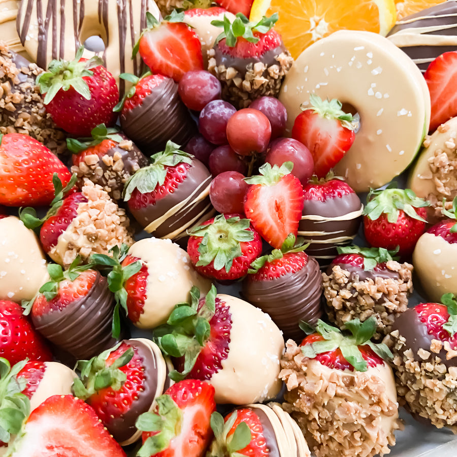 Salted Caramel & Chocolate Fruit Tray